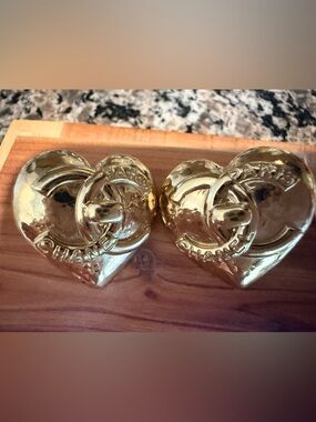 Vintage Chanel 22B Gold Heart CC Turnlock earrings